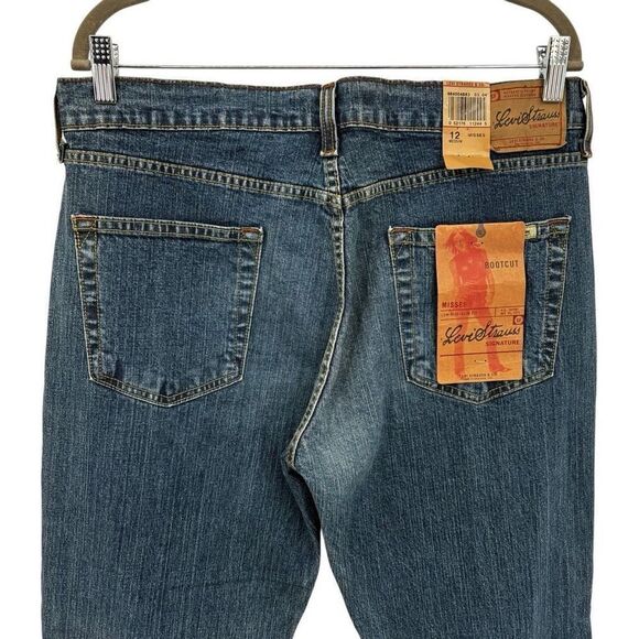 Levi’s Low Rise Slim Fit Bootcut Jeans Misses Size 12 NWT - Picture 6 of 10